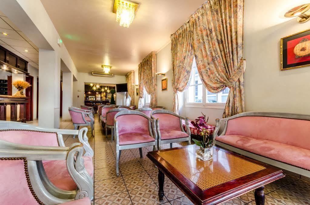 Hotel Aneto Лурд Экстерьер фото